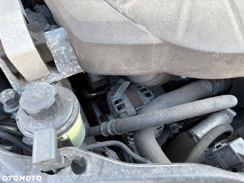 Volvo XC 60 D4 AWD Geartronic Kinetic - 5