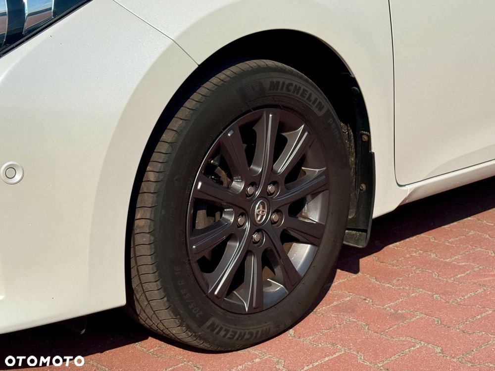 Toyota Corolla 1.6 Comfort - 35