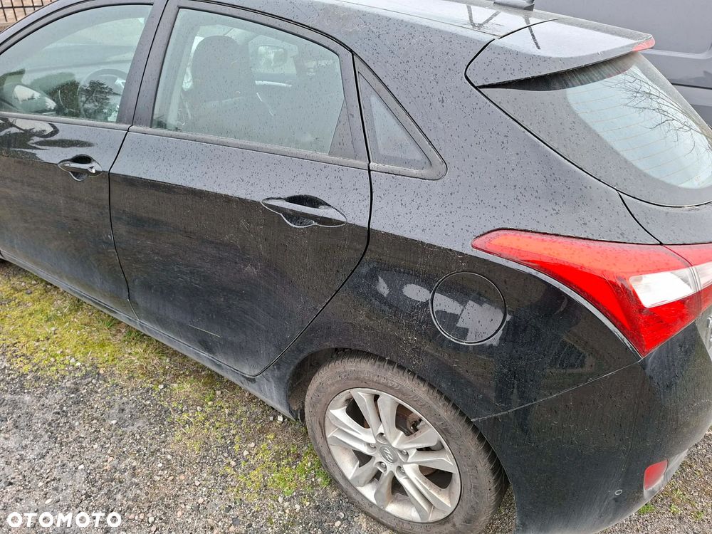 Hyundai i30 1.6 CRDi Classic + - 2