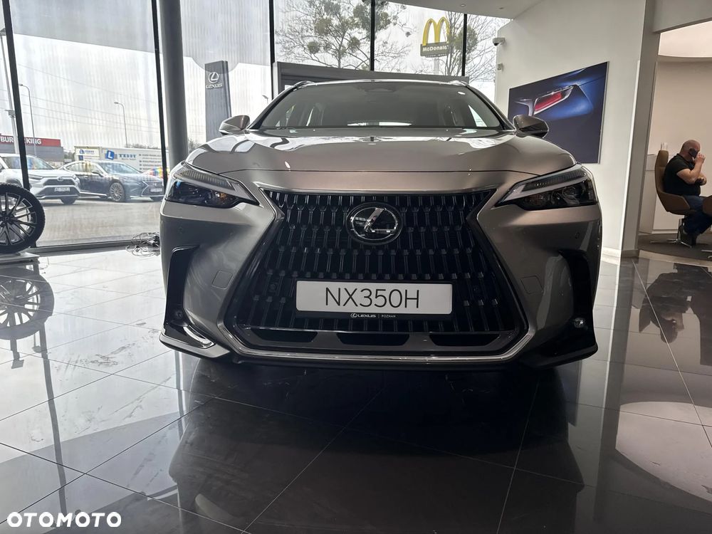 Lexus NX 350h Elegance 2WD - 32