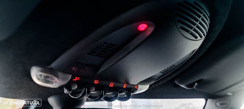 MINI Clubman Cooper D - 17