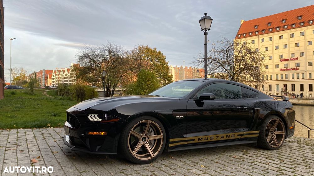 Ford Mustang - 3