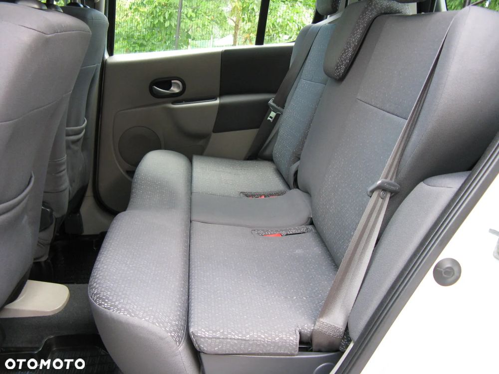 Renault Modus 1.4 Luxe Privilege - 31