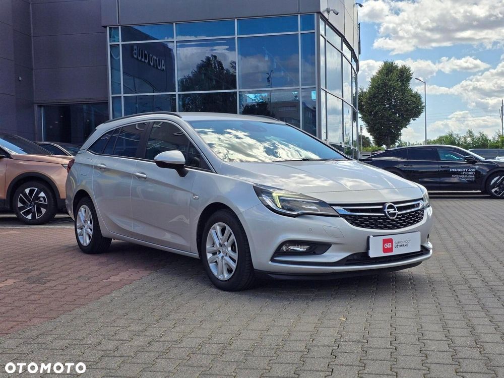 Opel Astra 1.6 CDTI Enjoy - 8