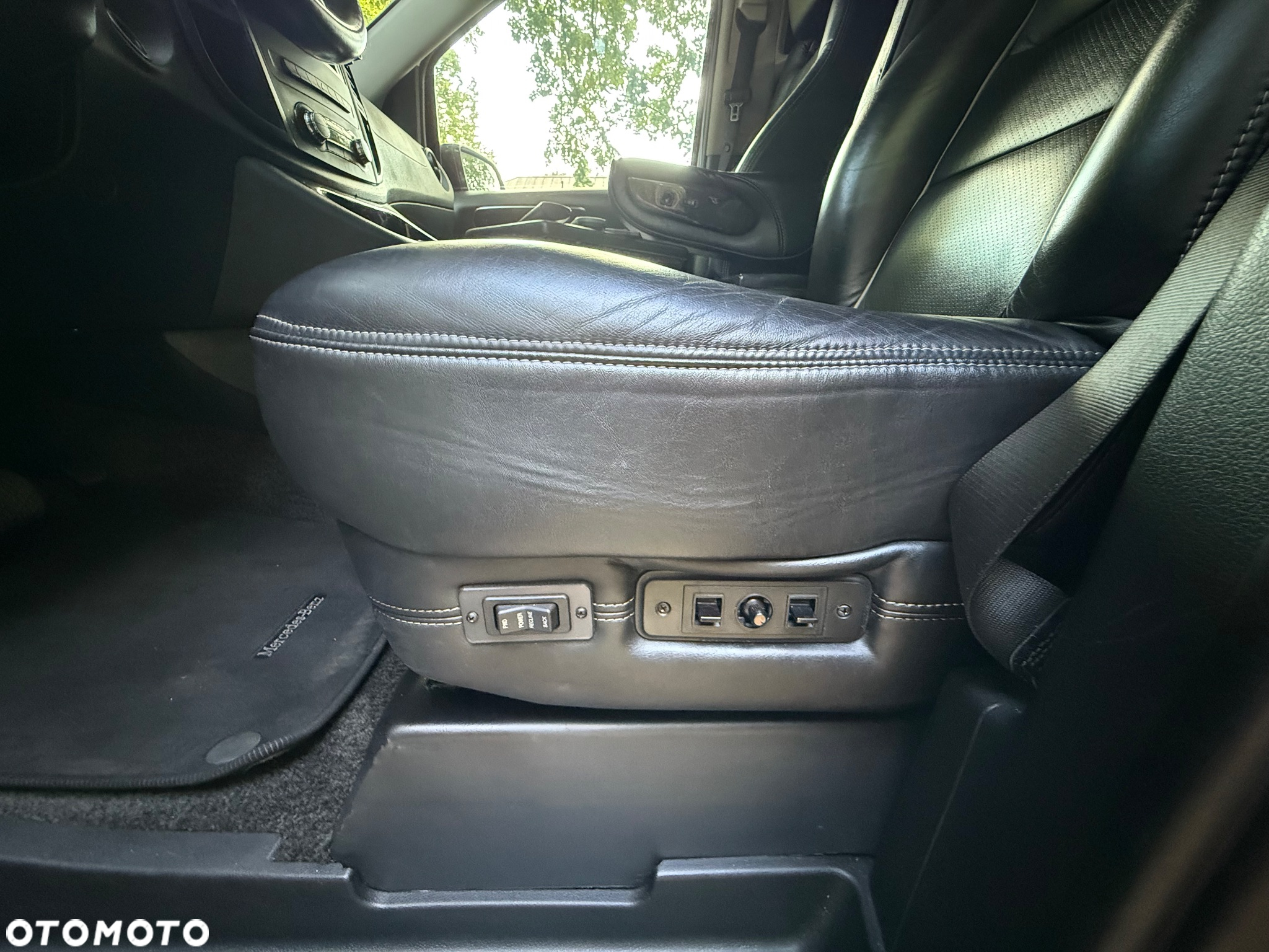 Mercedes-Benz Vito - 9