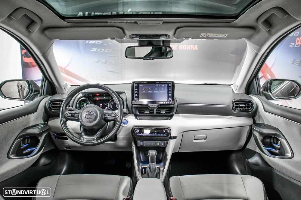 Toyota Yaris 1.5 HDF Luxury - 3