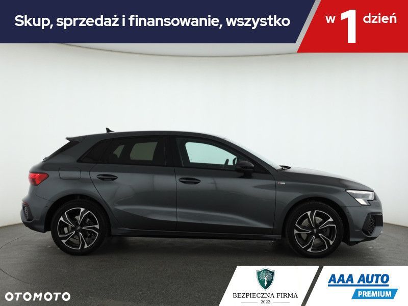 Audi A3 Sportback - 8