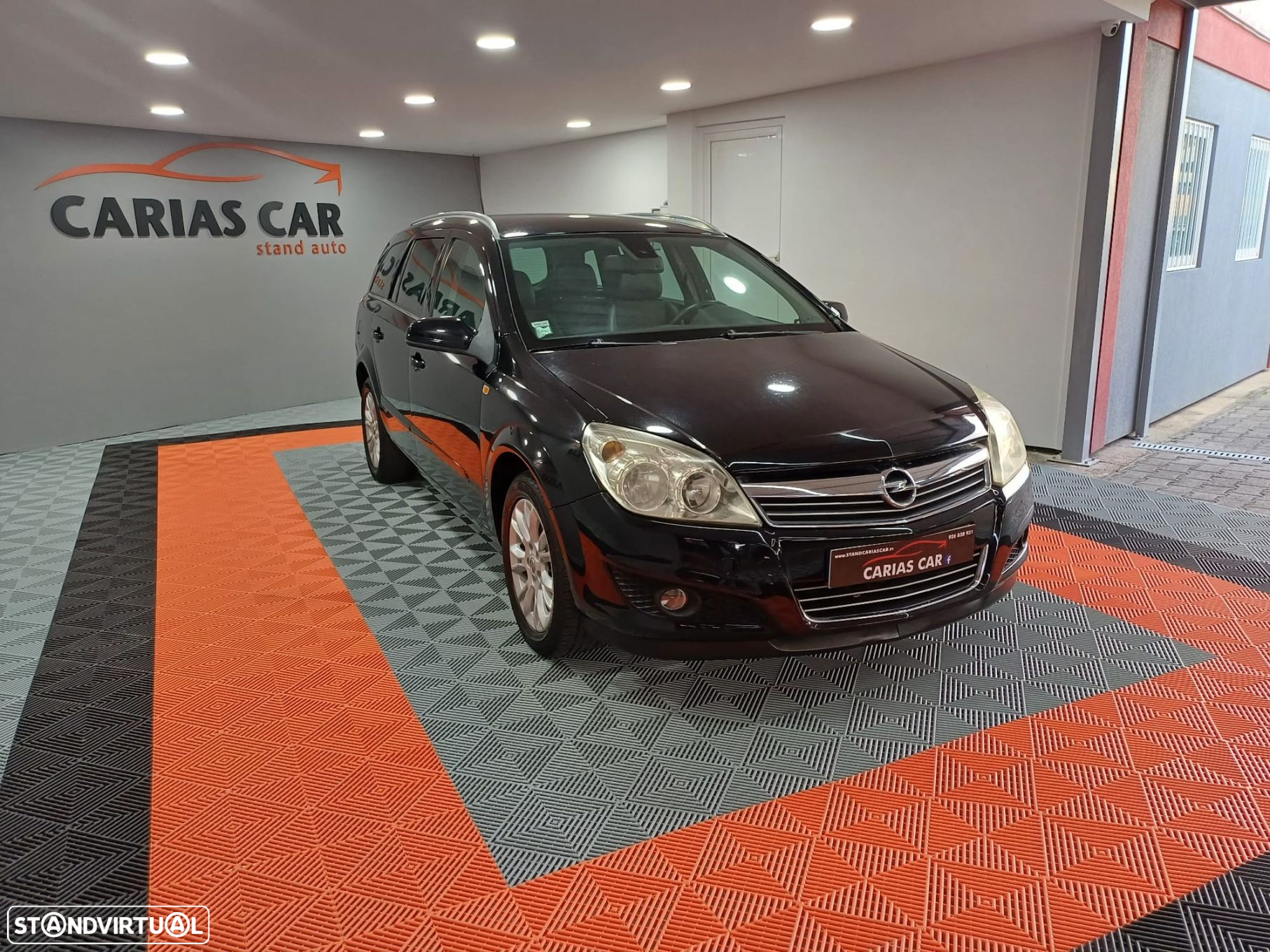 Opel Astra Sports Tourer - 2