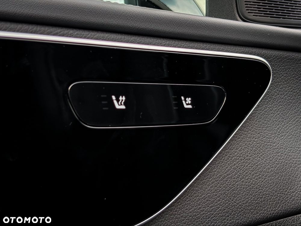 Mercedes-Benz Klasa C 220 d 9G-TRONIC AMG Line - 34