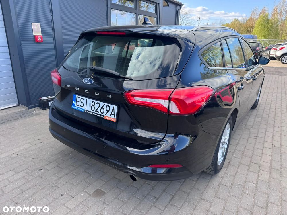 Ford Focus 1.5 EcoBlue STart-Stopp-System TITANIUM - 11
