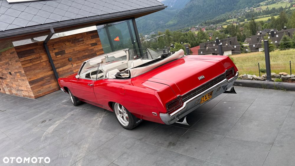 Ford Inny - 24