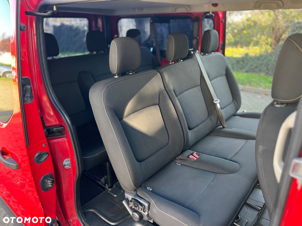 Renault Trafic Grand 1.6 dCi - 13