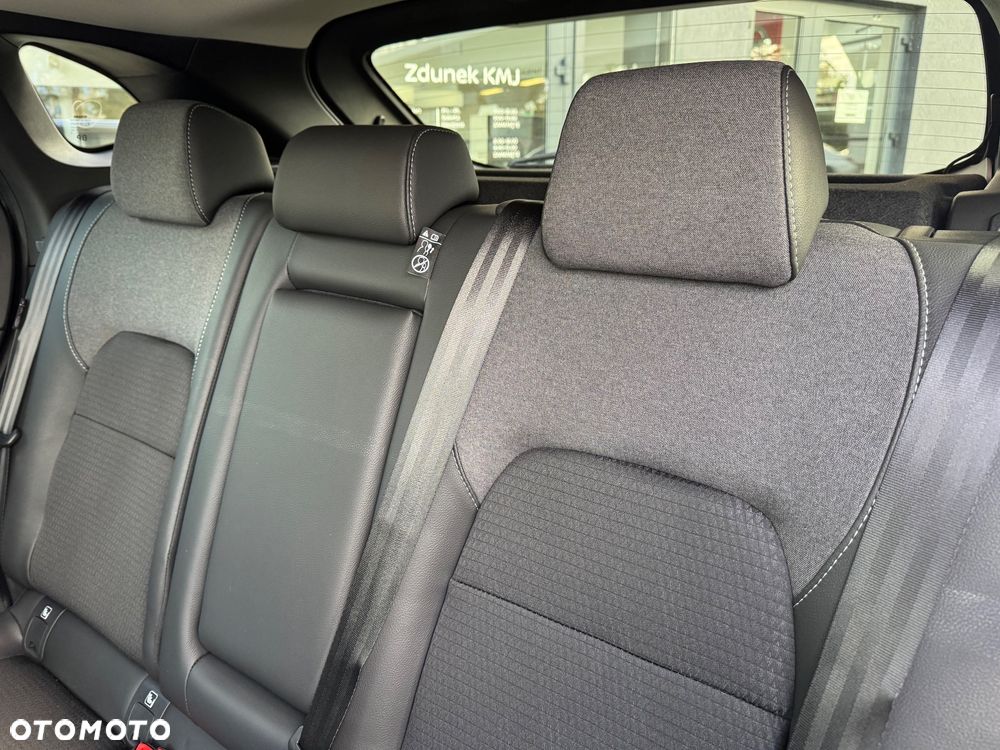 Nissan Qashqai 1.3 DIG-T mHEV N-Connecta - 14