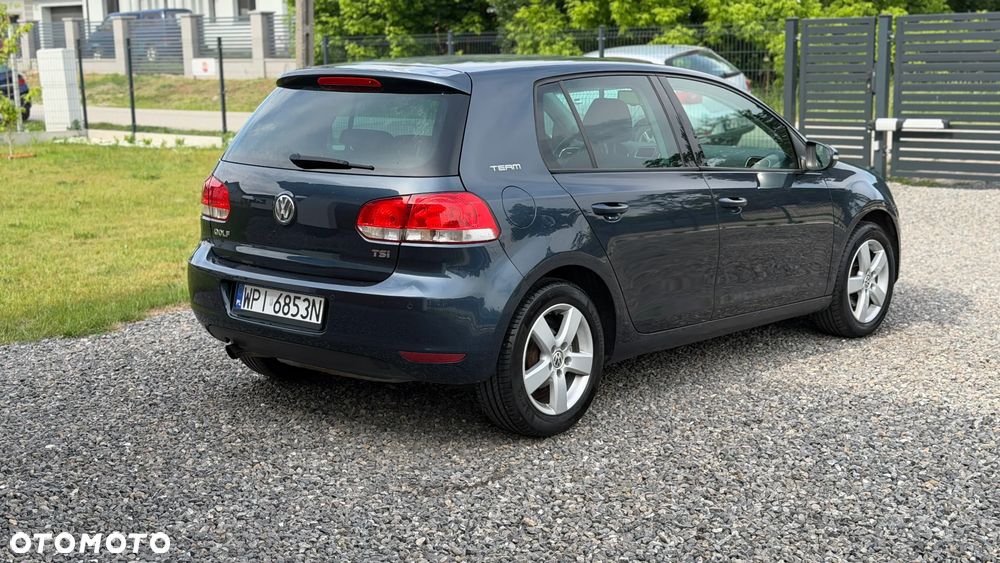 Volkswagen Golf 1.2 TSI Highline - 7