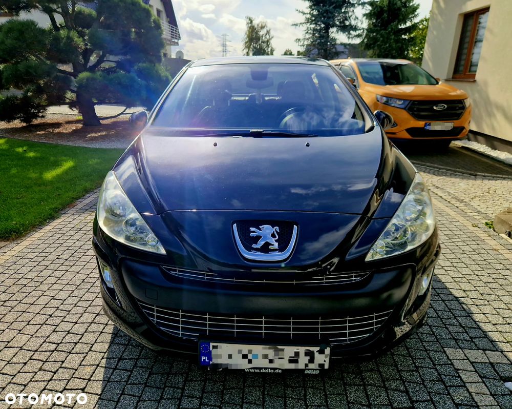 Peugeot 308 2.0 HDi Premium Plus - 2