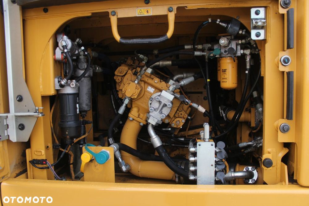 Caterpillar 329 EL - 10