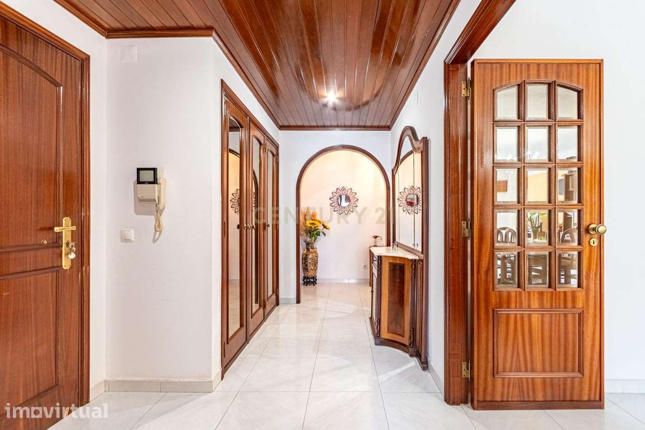 Apartamento T3 na Póvoa de Santa Iria - Grande imagem: 2/38