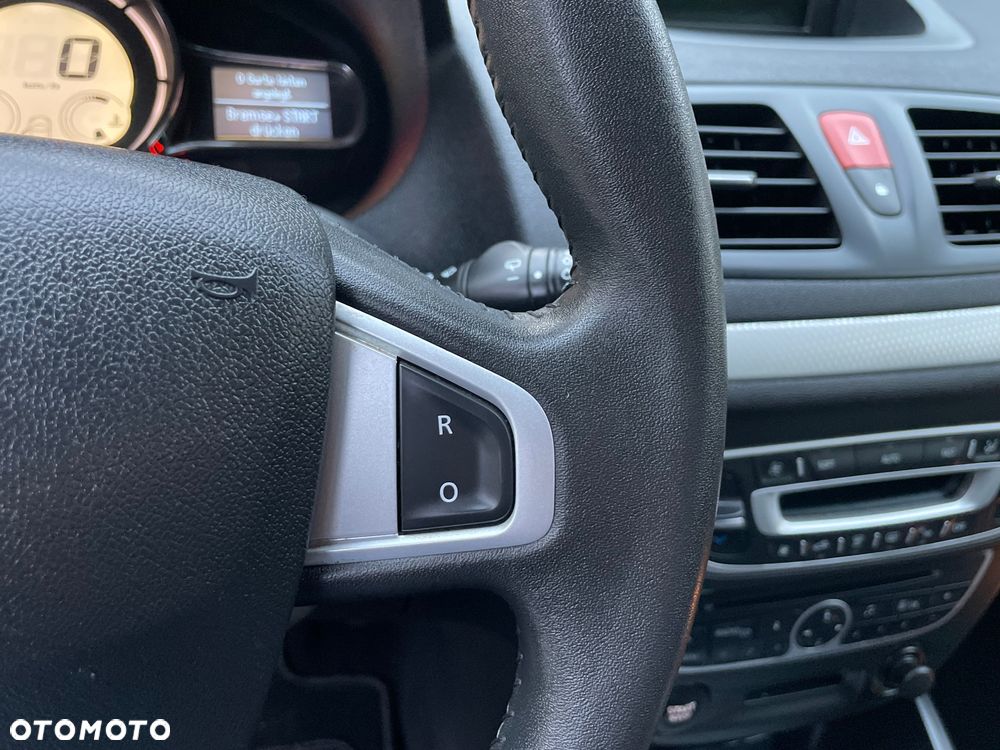 Renault Megane 1.6 16V Authentique - 25