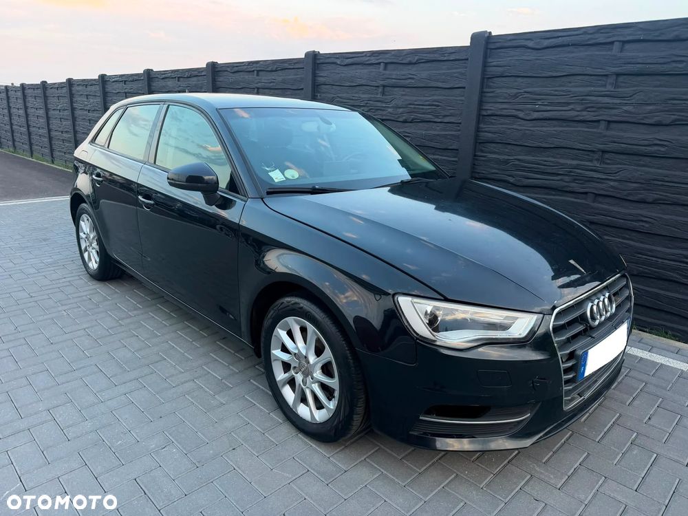 Audi A3 Sportback 2.0 TDI S tronic - 33