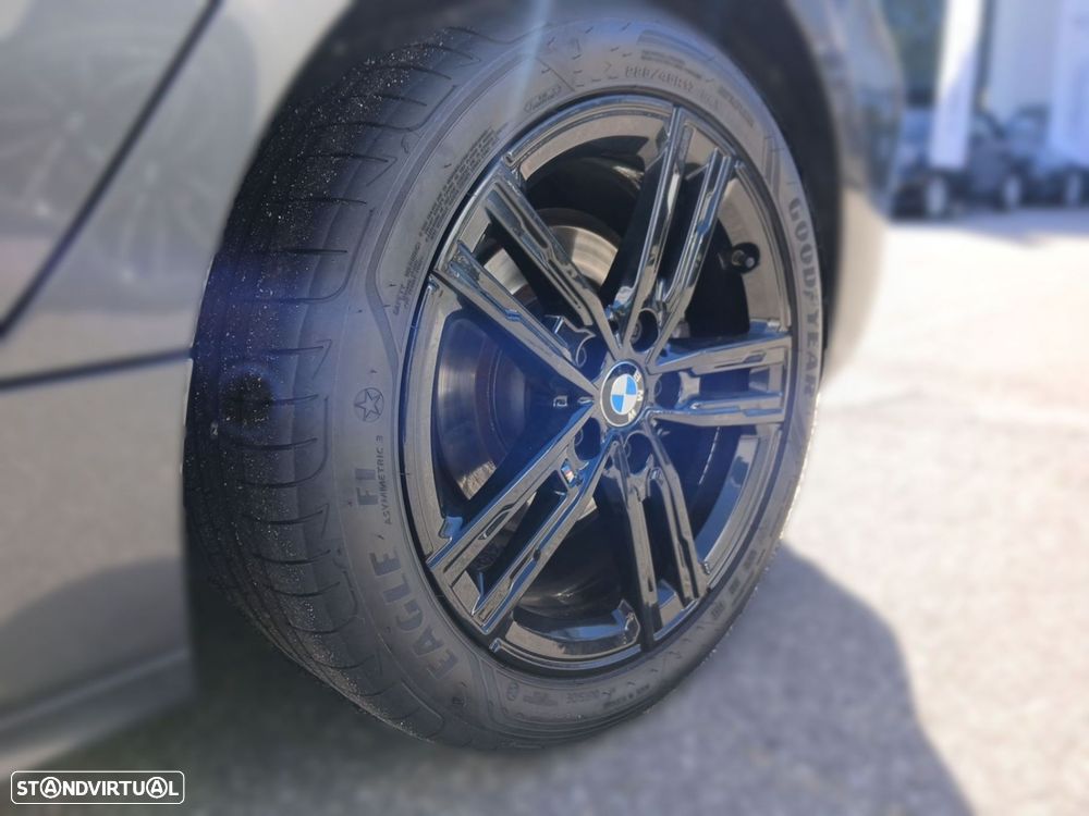 BMW 116 d Pack Desportivo M - 20