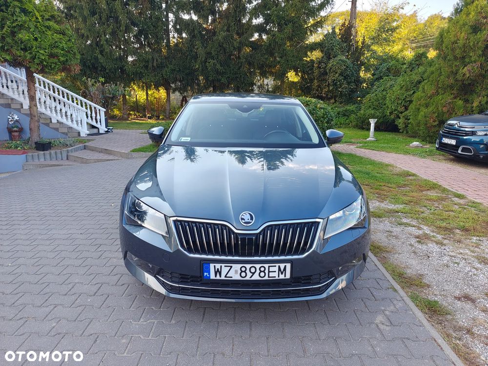 Skoda Superb 2.0 TDI Style DSG - 28