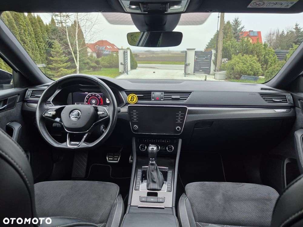 Skoda Superb 2.0 TSI Sportline DSG - 9