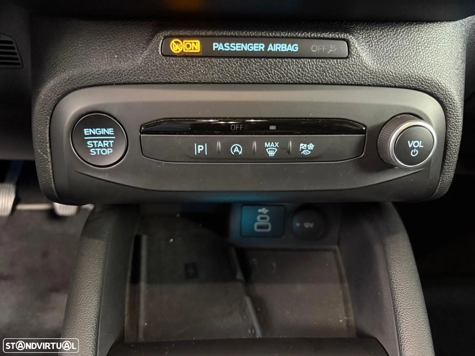 Ford Focus 1.0 EcoBoost Hybrid ST-LINE - 8