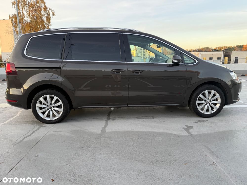 Volkswagen Sharan 2.0 TDI BMT Highline DSG - 9