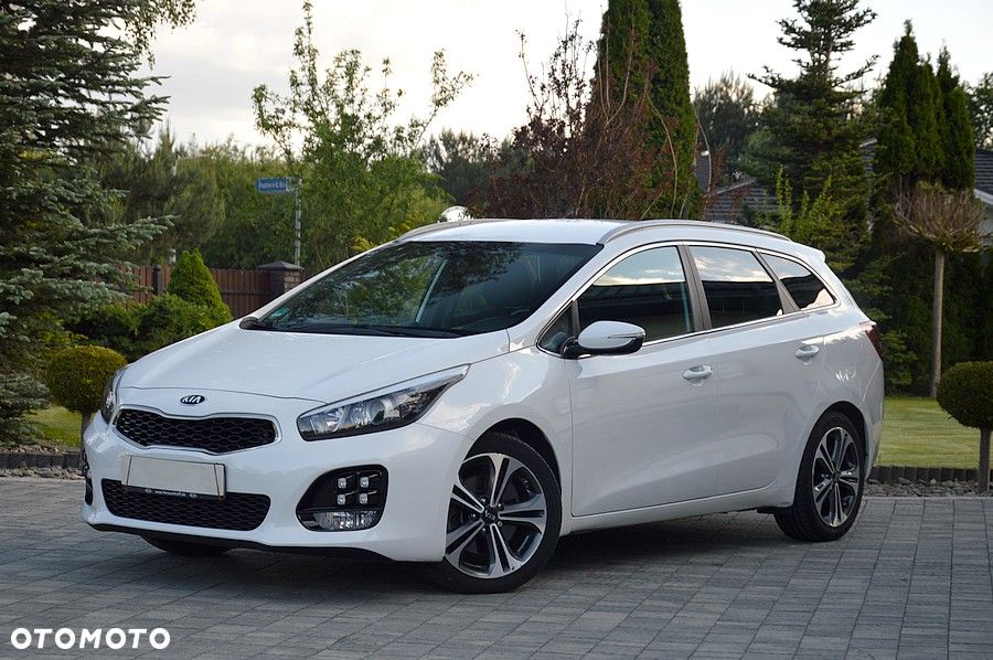 Kia Ceed 1.6 CRDi GT Line DCT - 6