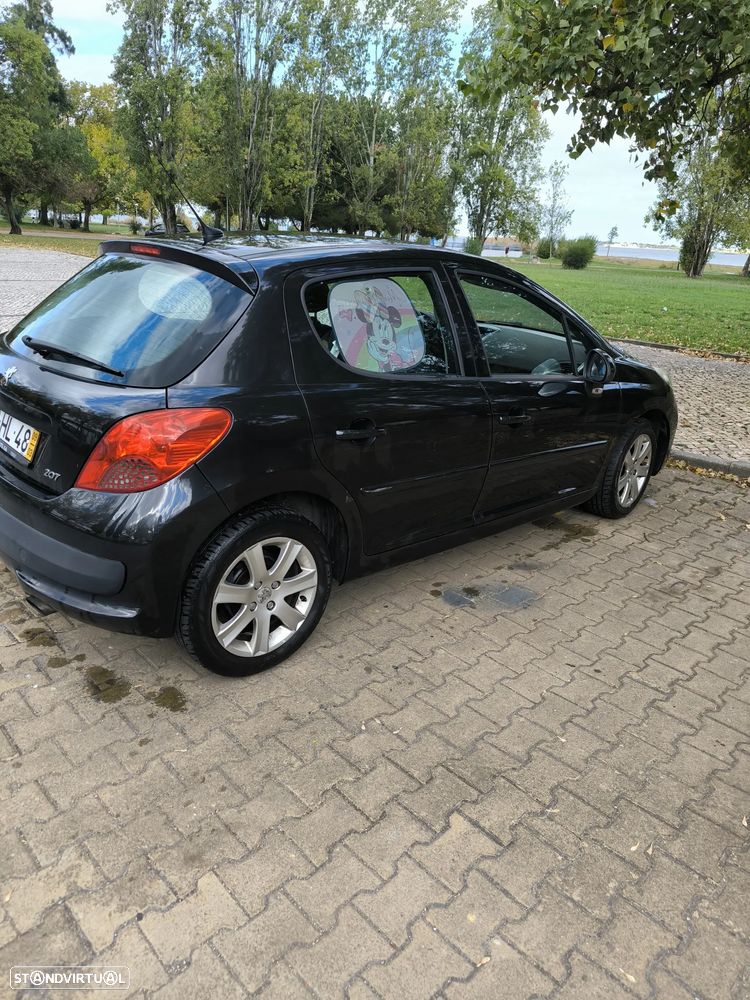 Peugeot 207 1.6 HDi Sport - 4