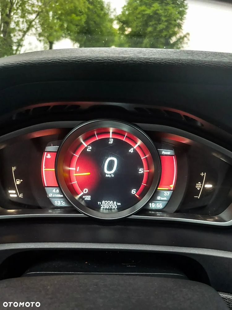 Volvo V40 D3 Kinetic - 18
