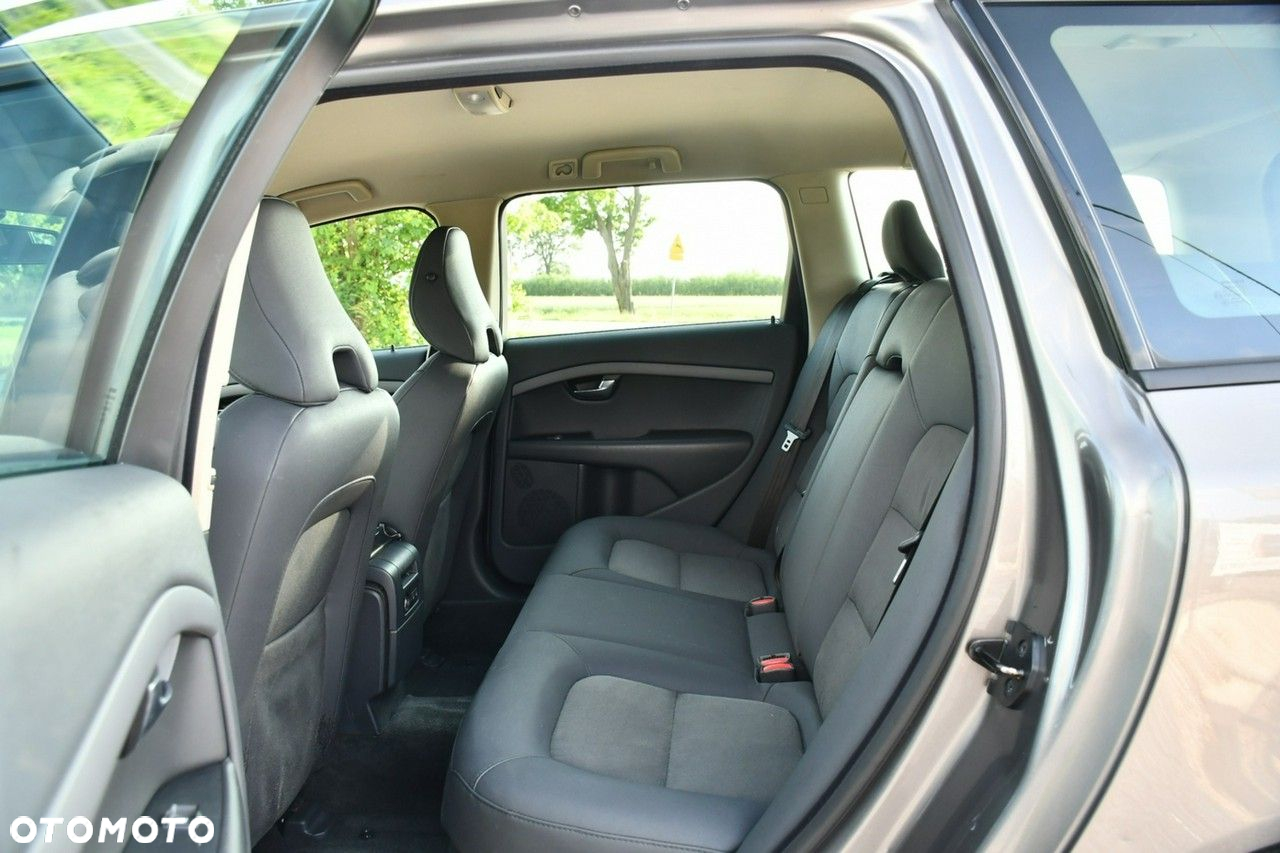 Volvo V70 - 31