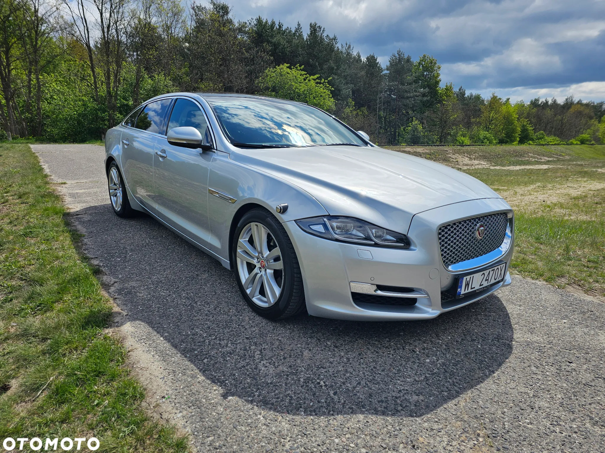 Jaguar XJ 3.0 D V6 LWB Portfolio - 6