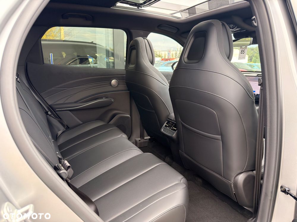 Omoda 7 1.5 T-GDi Super Hybrid Luxury - 12