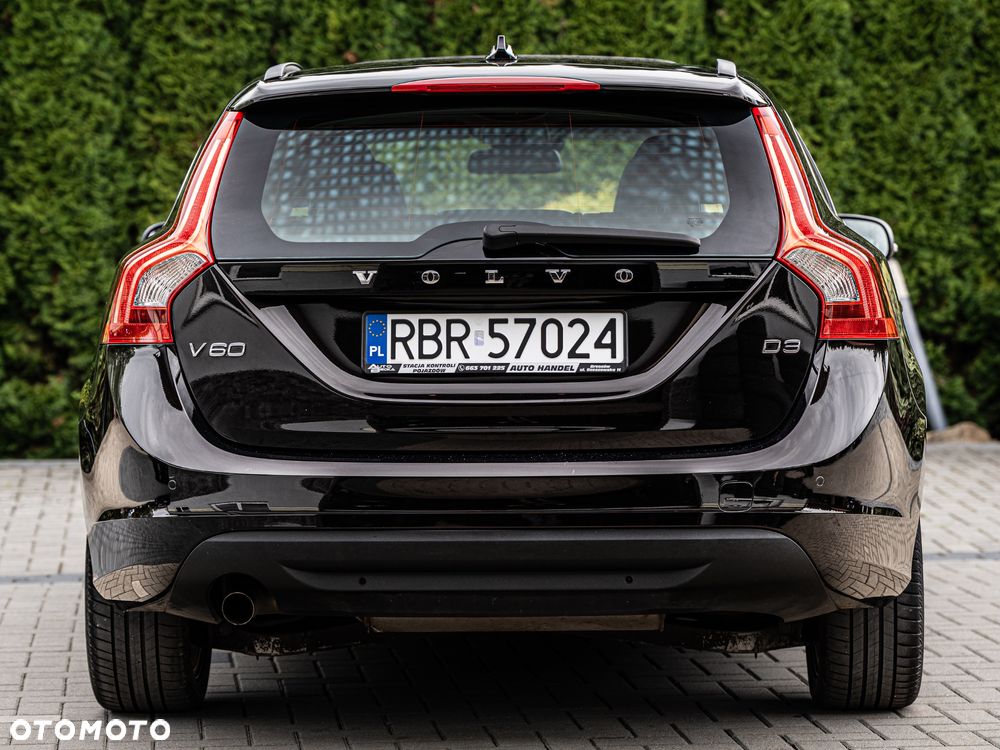 Volvo V60 D4 Business Edition - 16