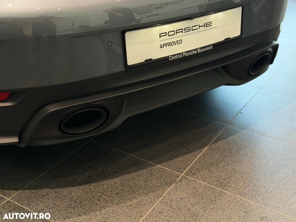 Porsche 911 Carrera PDK - 6