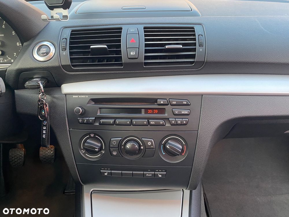 BMW Seria 1 - 12