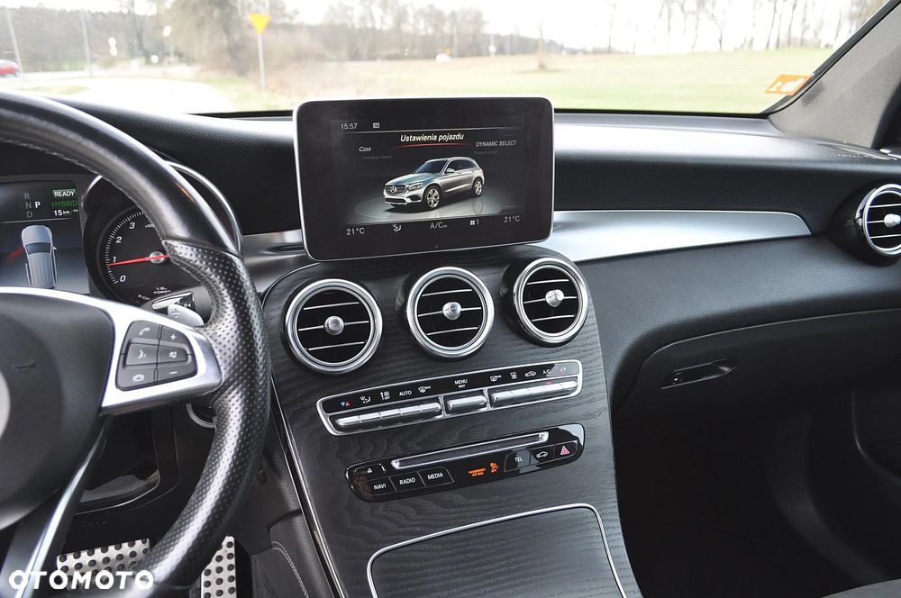 Mercedes-Benz GLC - 29