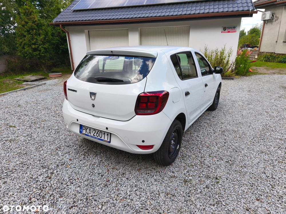 Dacia Sandero - 3