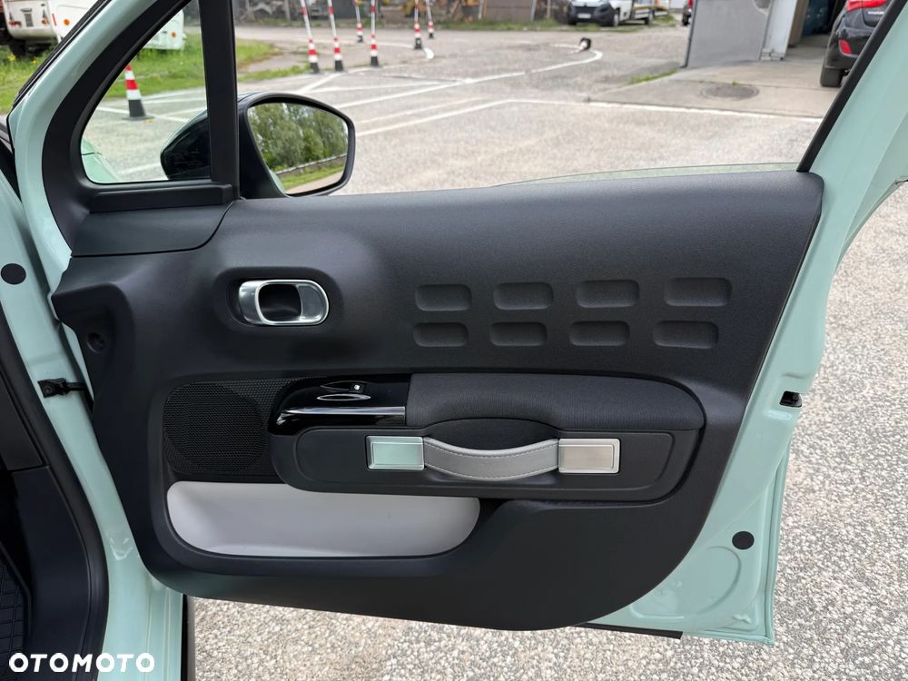 Citroën C3 Pure Tech 110 S&S EAT6 SHINE - 28