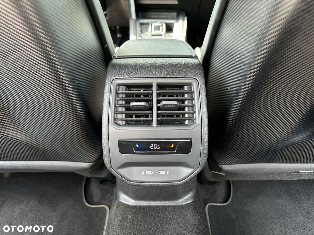 Cupra Formentor 2.5 TSI 4Drive VZ5 DSG - 40