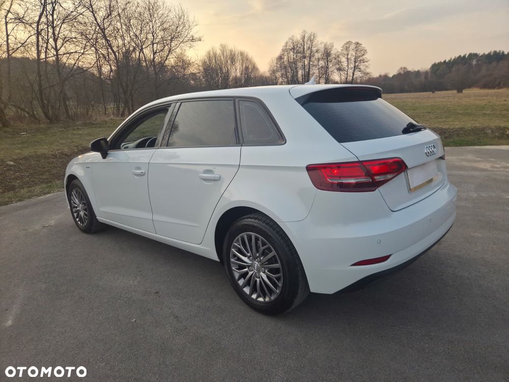Audi A3 Sportback 1.4 TFSI g-tron sport - 9