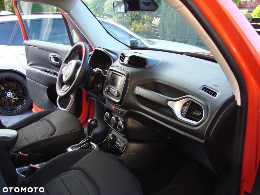 Jeep Renegade - 25