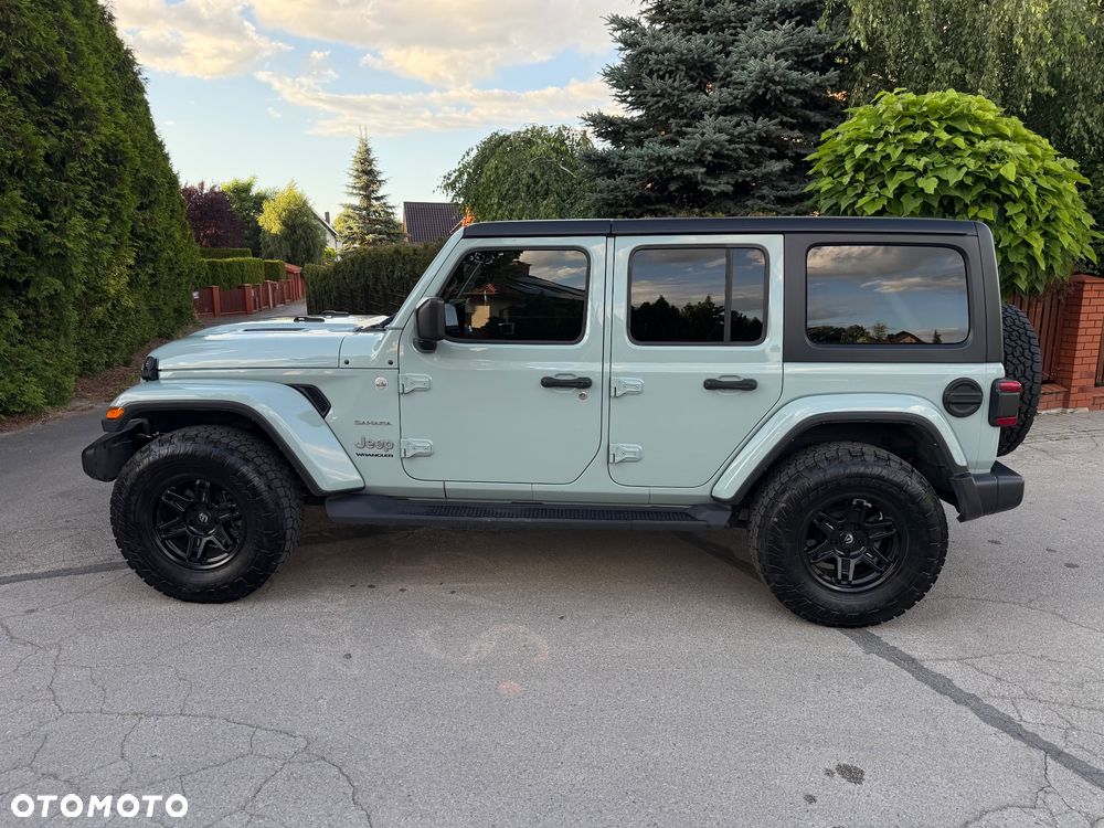 Jeep Wrangler - 10