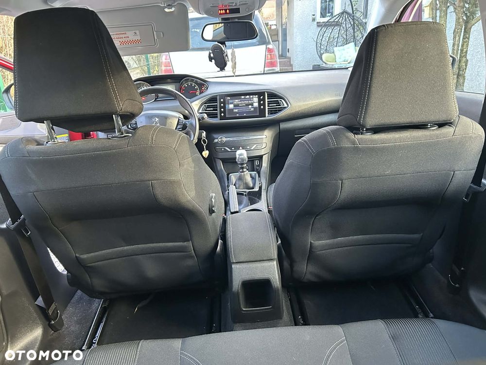 Peugeot 308 1.6 THP Allure - 9