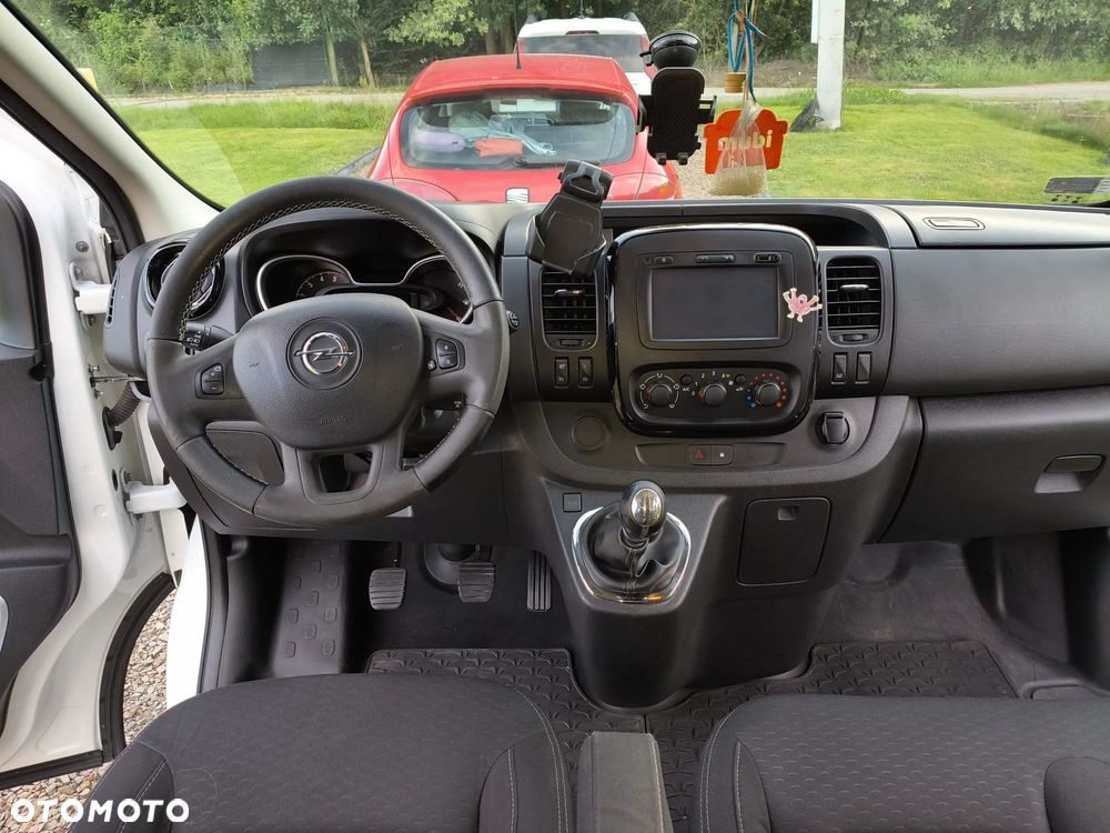 Opel Vivaro L2H1 2.9t Sport - 6
