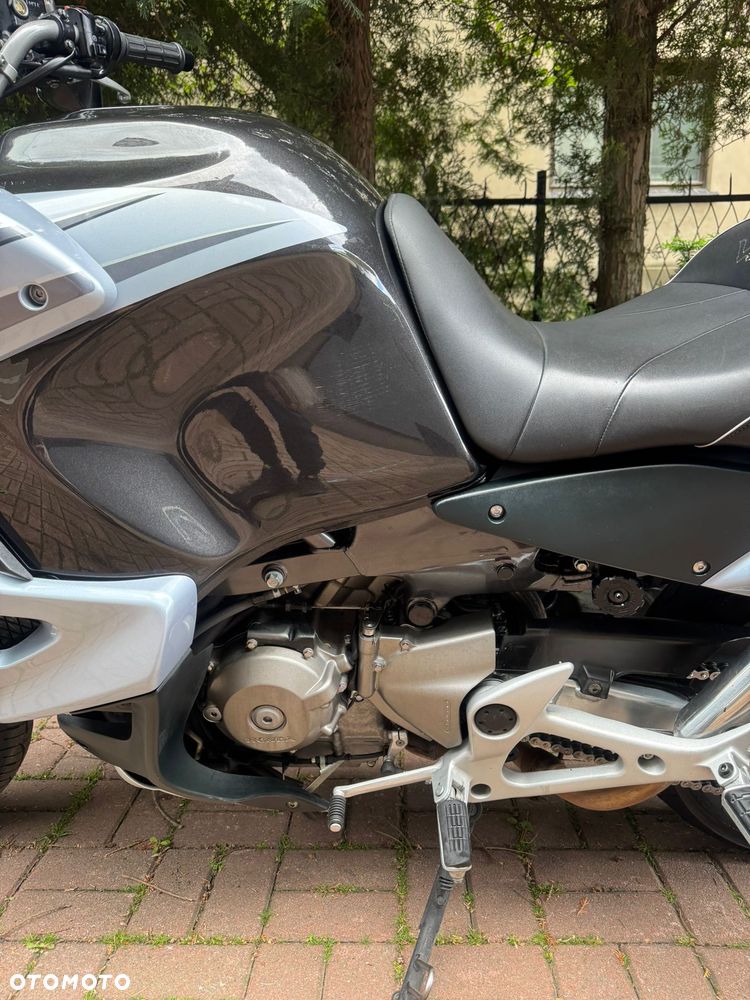 Honda Varadero - 14