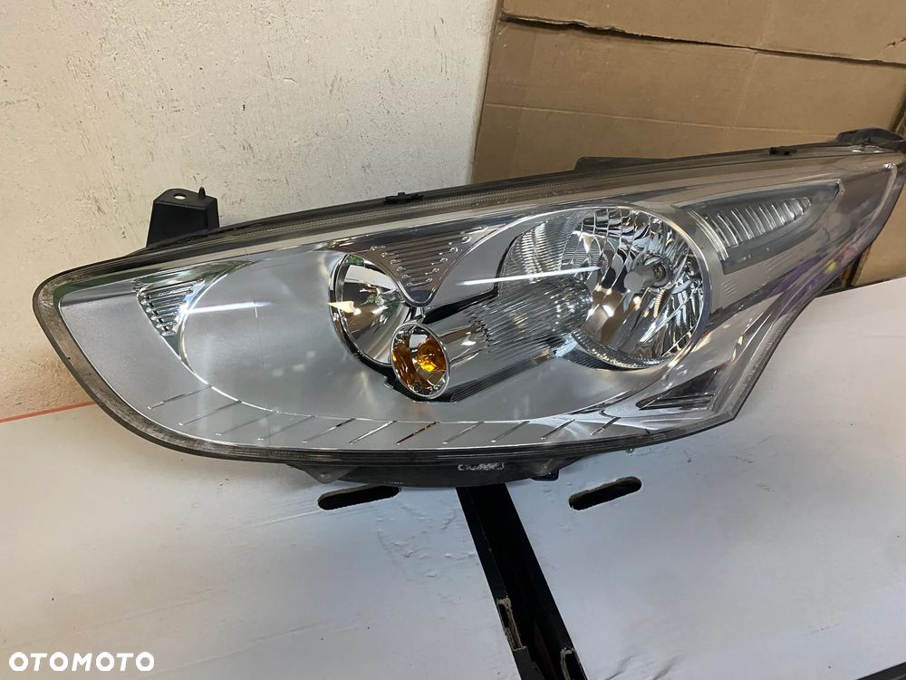 lampa ford b max zwykła lewa eu cała - 1