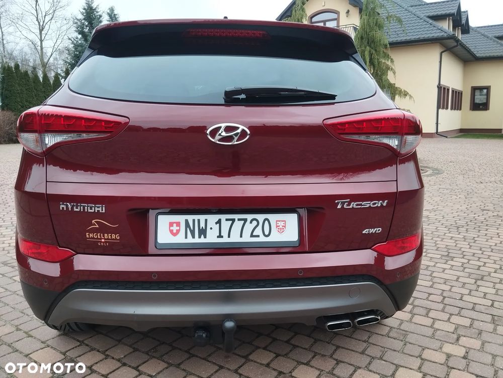 Hyundai Tucson 2.0 CRDI 4WD Automatik Premium - 12
