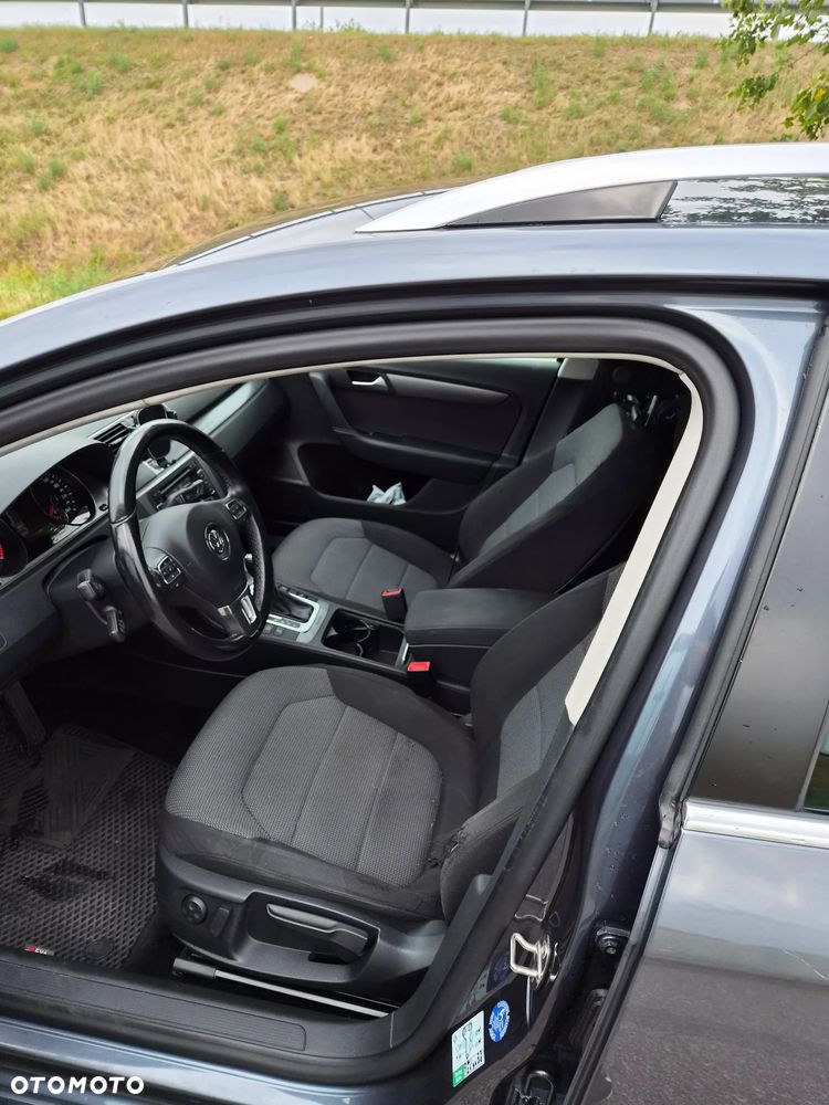 Volkswagen Passat 2.0 TDI 4Motion DSG BlueMotion Tech Highline - 12
